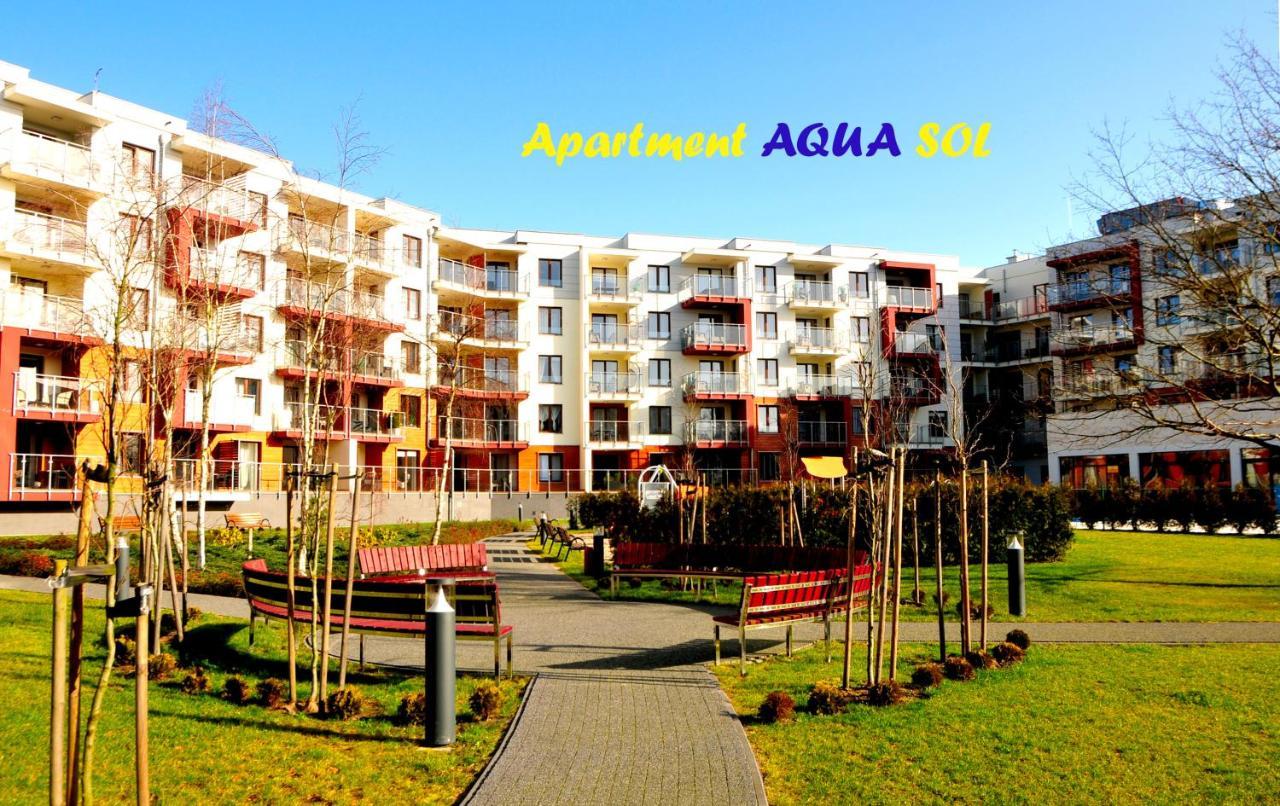 Apartment Aqua Sol Polanki Park Kolberg Schwimmbad, Parkplatz, sonnige Tarasse Exterior foto